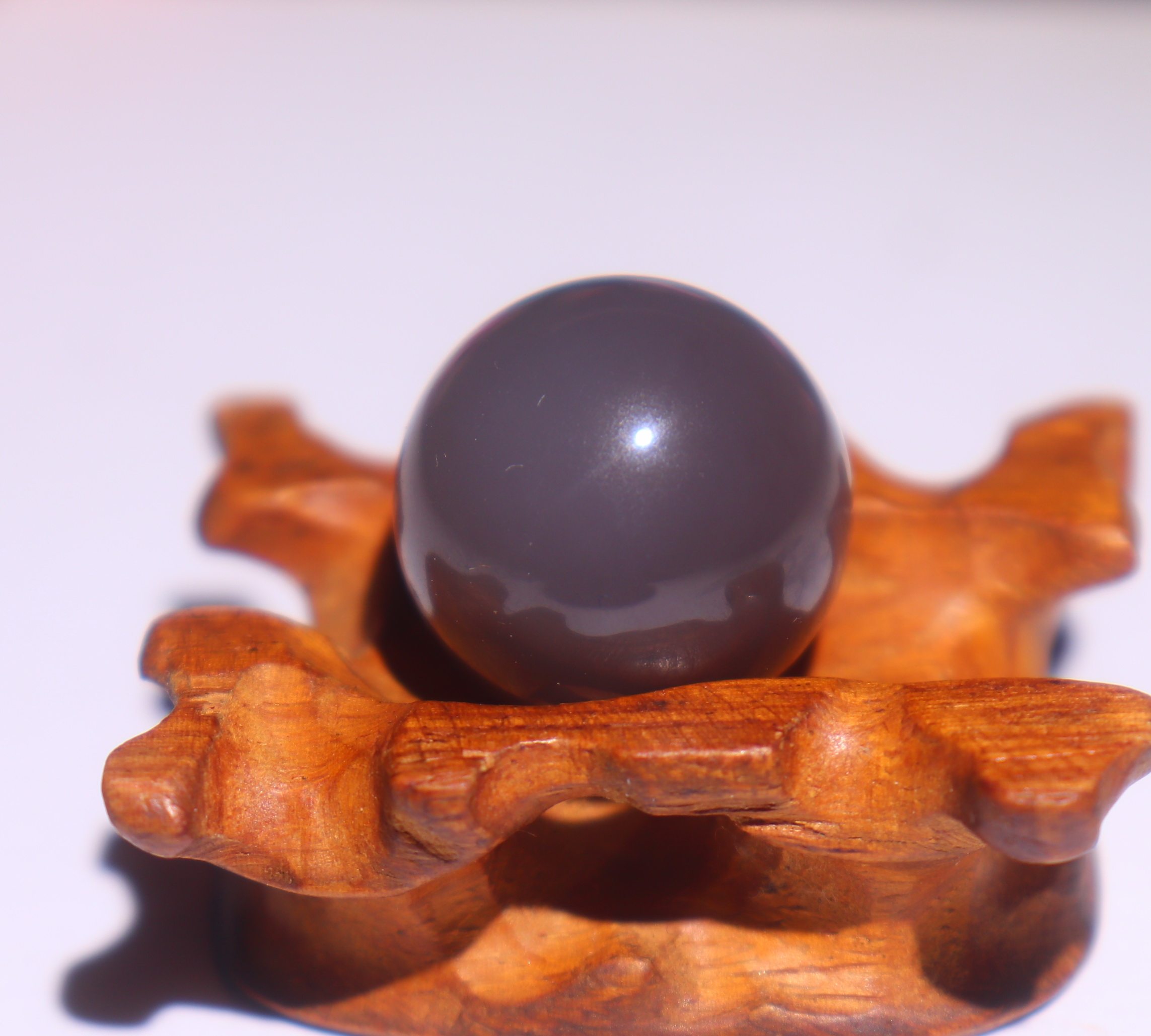 5克,直径20mm油性好的青海烟青玉大圆珠