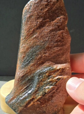 W032604新疆的猫341.11克一口气整张红土皮厚牌黑青戈壁钢板玩料