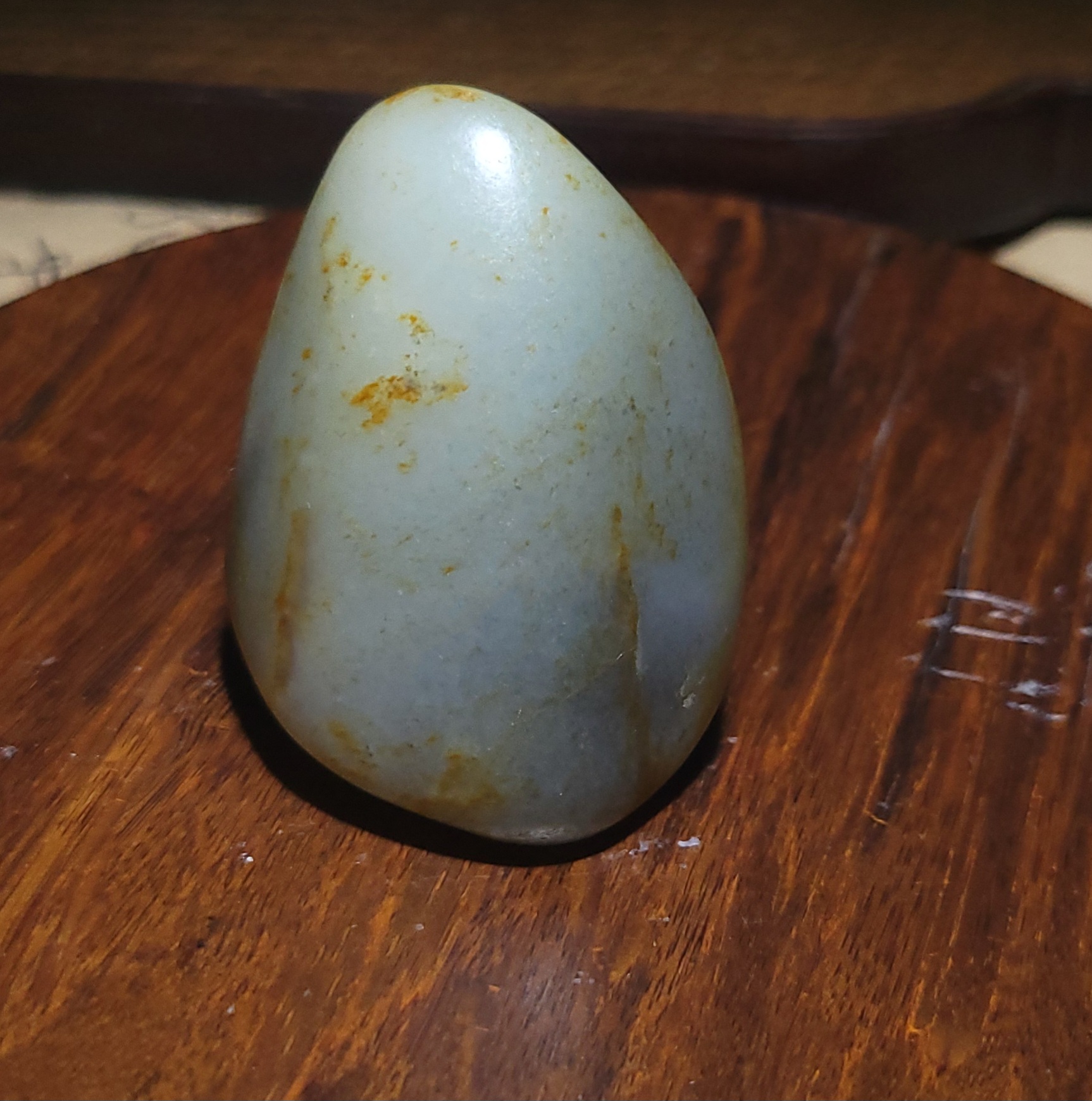 新疆的猫YQ112503 61.0克油润的糯润高脂粉艳黄皮白玉底青花籽