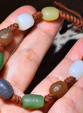 新疆的猫JJ010613  16.9克含绳手工精编的多色仿古小手链