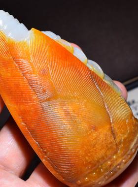 新疆的猫153.5克，黄沁白玉籽料精工