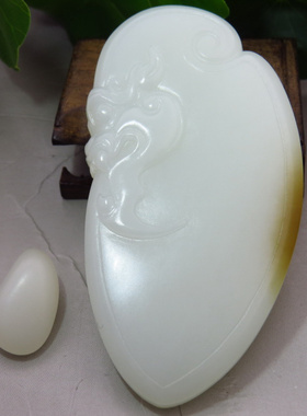 羊脂白玉虎面苏工精品