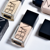 新品 NARS 纳斯超方瓶流光美肌粉底液30ml轻薄水润遮瑕L1L2L3