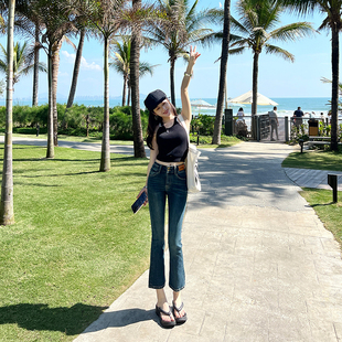 小个子两粒扣高腰微喇牛仔裤女春季新款修身显瘦蓝色八分喇叭裤子