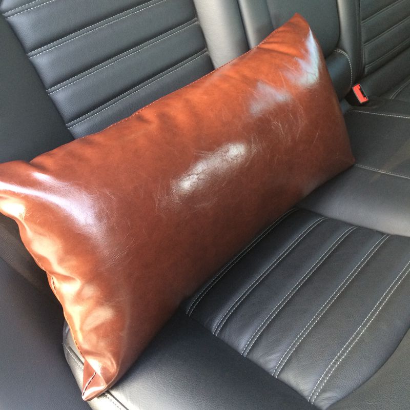 高档仿皮汽车腰枕靠垫