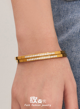 欧美跨境简约时尚素圈排钻镶锆石手镯不锈钢镀18k真金卡扣手饰女