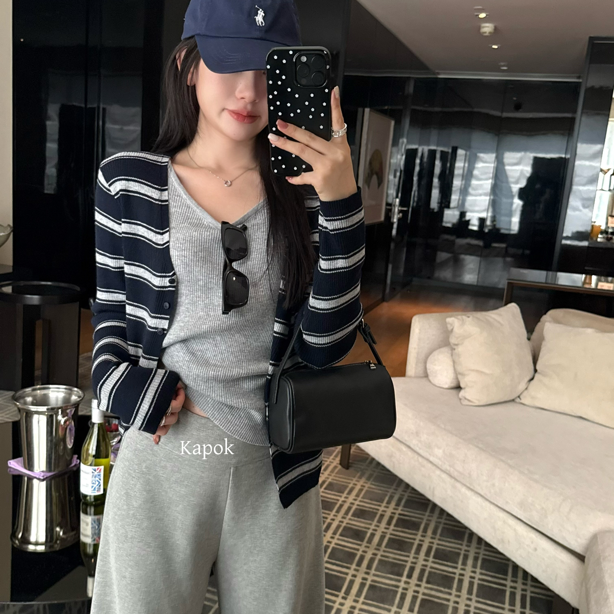 KAPOK柔软舒适V领假两件条纹针织毛衫针织衫