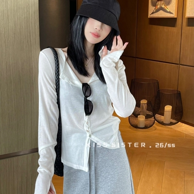 KISS SISTER-极简风方领彩扣设计感修身显瘦透气百搭长袖针织开衫