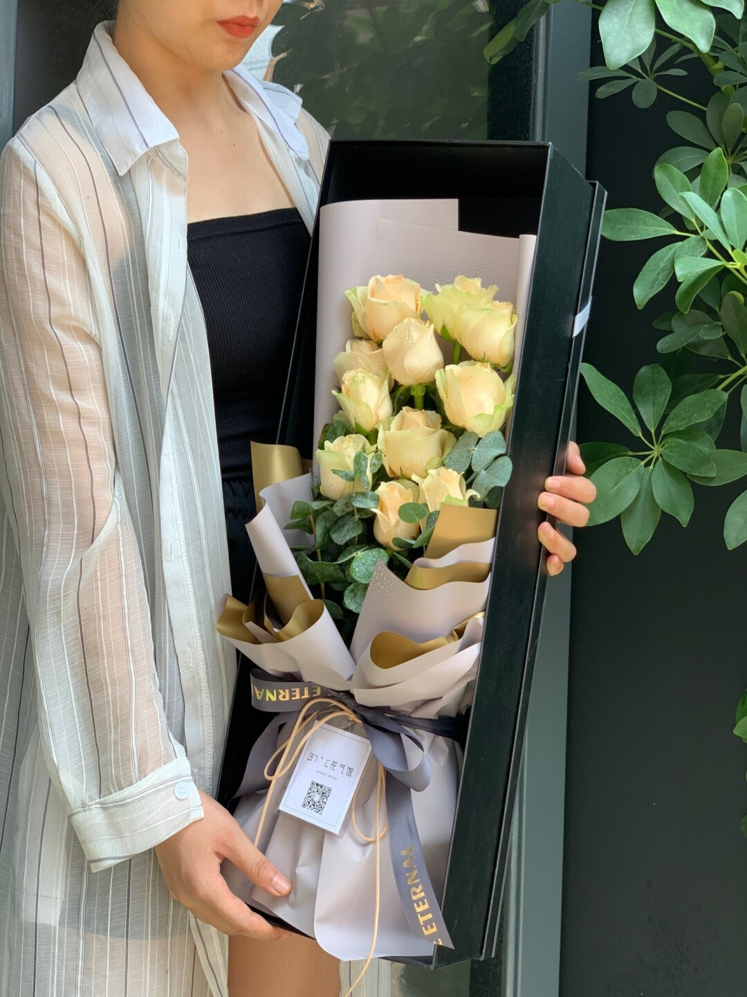 鲜花速递同城北京朝阳海淀通州丰台大兴11朵香槟玫瑰礼盒生日配送