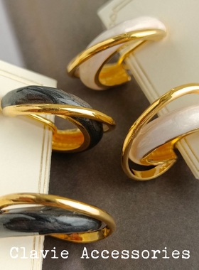 黑色白色釉彩小圆圈金属风简约日常通勤OL简单小巧耳环耳钉耳夹女