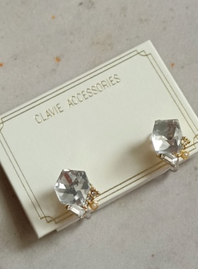 特惠 日系小巧可爱立方体正方体人造水晶耳钉树脂耳夹无耳洞