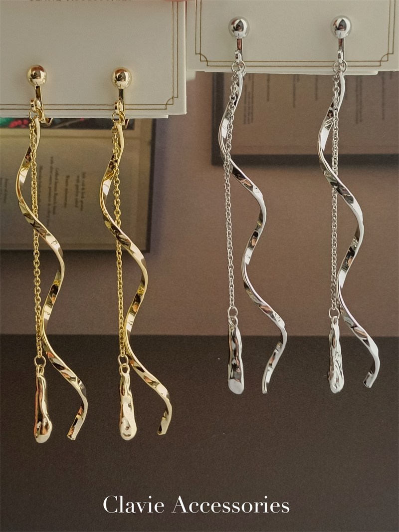 无耳洞耳夹高级感金色银色长款波浪曲线吊坠简约通勤小众设计耳环