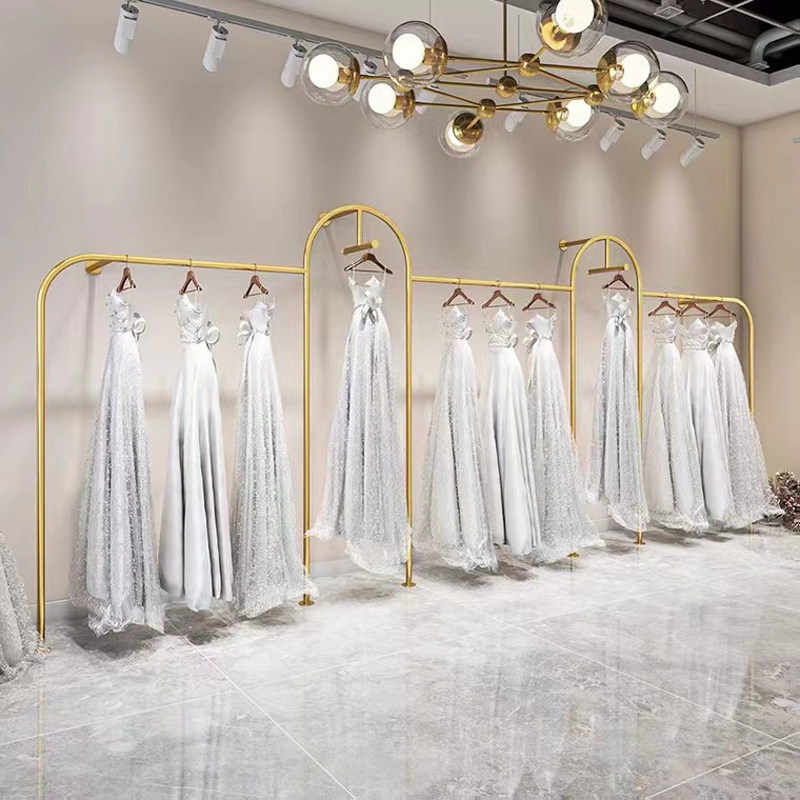 婚纱店展示架婚纱架上墙铁艺金色婚纱店装修专用货架影楼礼服架子