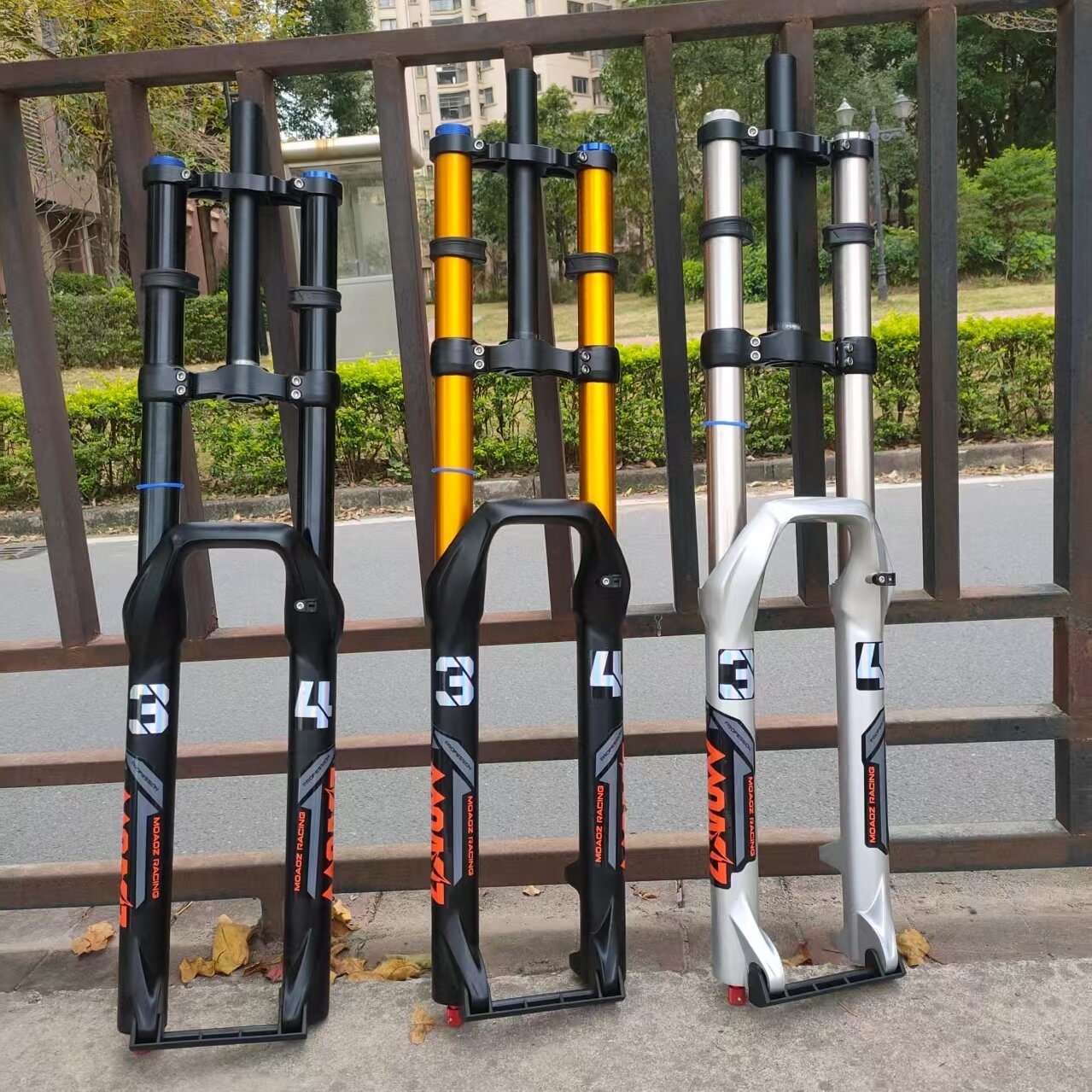 【阻尼气压调节】正品玛卡威双肩快拆气压前叉34内管超软避震胶叉