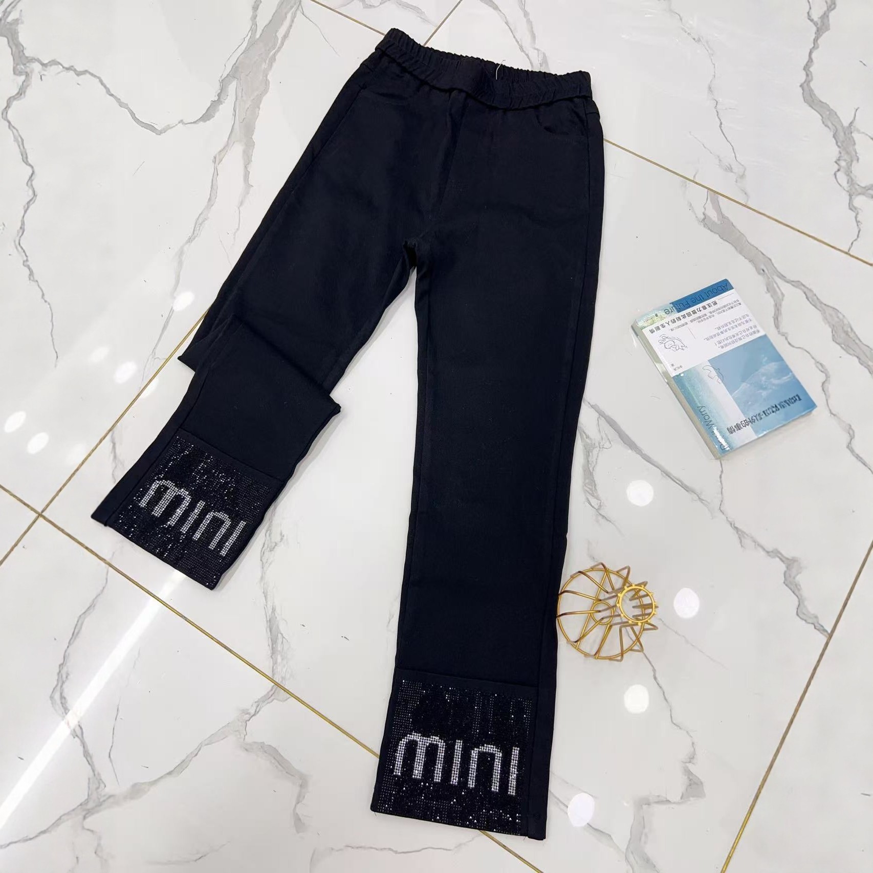 【12.18慧姐大码女装】2025新款款四季钻款小黑裤子JYT55039-,女装/女士精品,大码羽绒服,淘宝优惠券,粉丝福利购,淘宝优惠卷