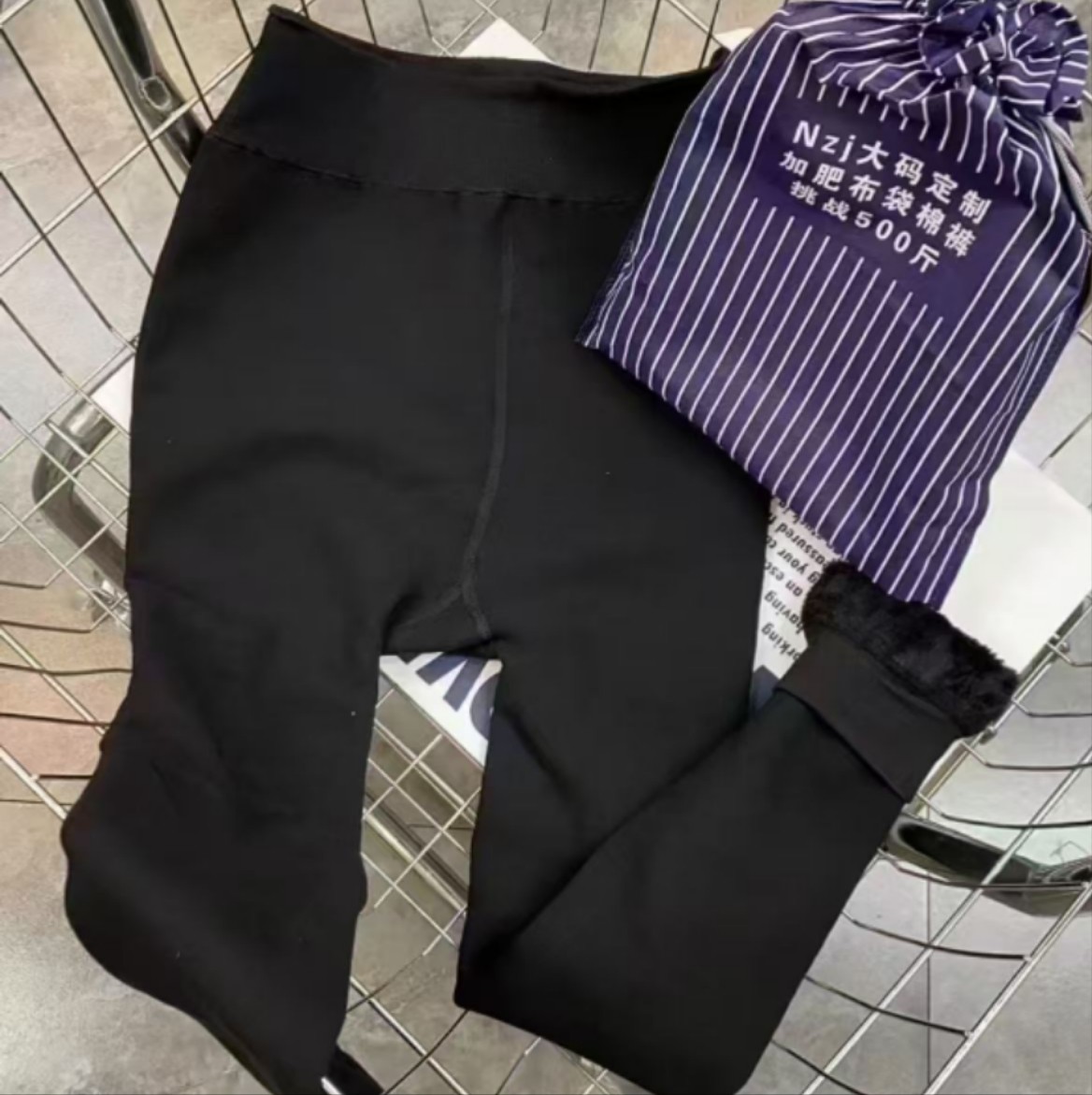 【1.18慧姐大码女装】2025新款布袋水貂绒裤子NZJ-7115,女装/女士精品,大码羽绒服,淘宝优惠券,粉丝福利购,淘宝优惠卷