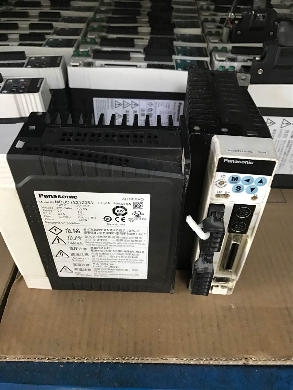 特价9新松下A4 /400W MBDDT2210003 MBDDT2210053 包好 保修议价