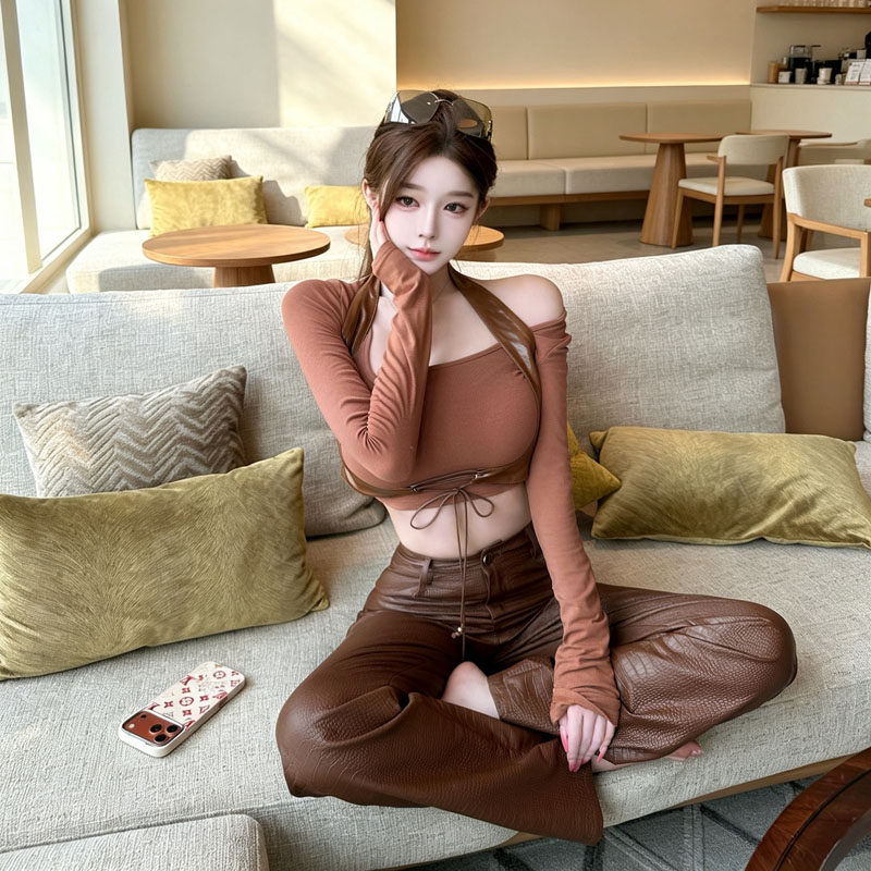 美式辣妹风秋冬新款长袖T恤女显瘦露肩设计上衣两件套绑带套装女