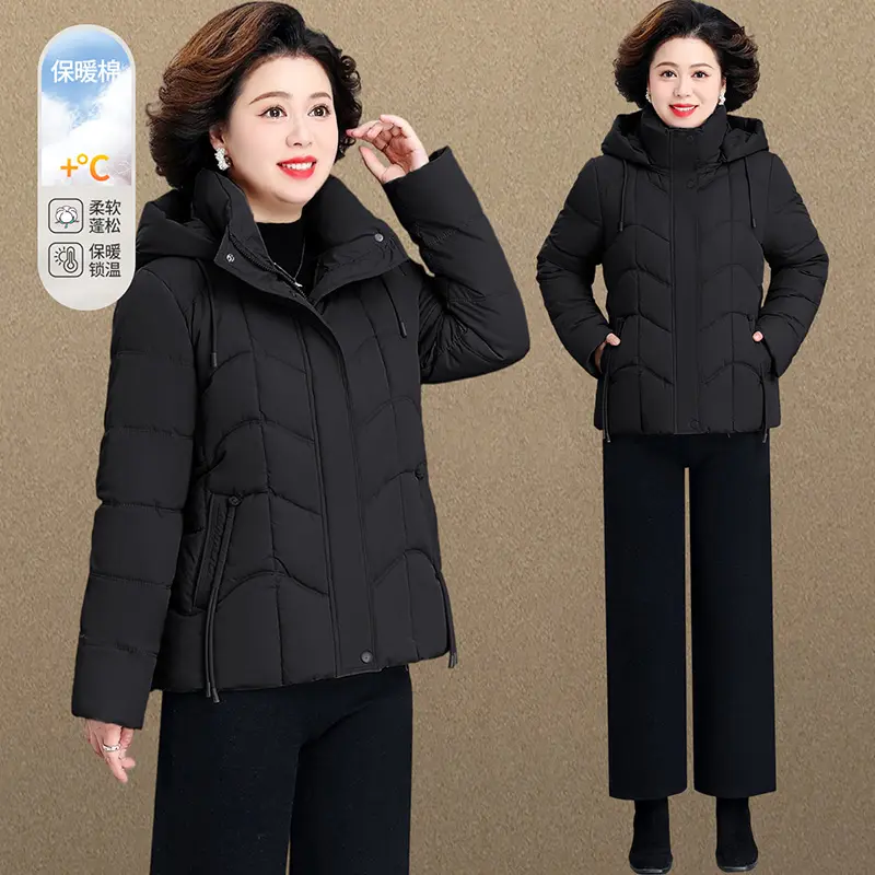 黑色连帽加厚保暖显瘦妈妈棉服