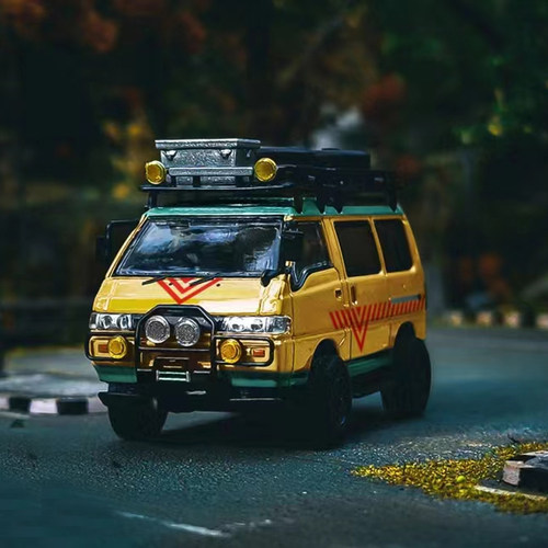 AM164三菱得利卡合金汽车模型