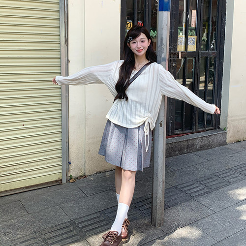 灰色百褶裙波点短裙女