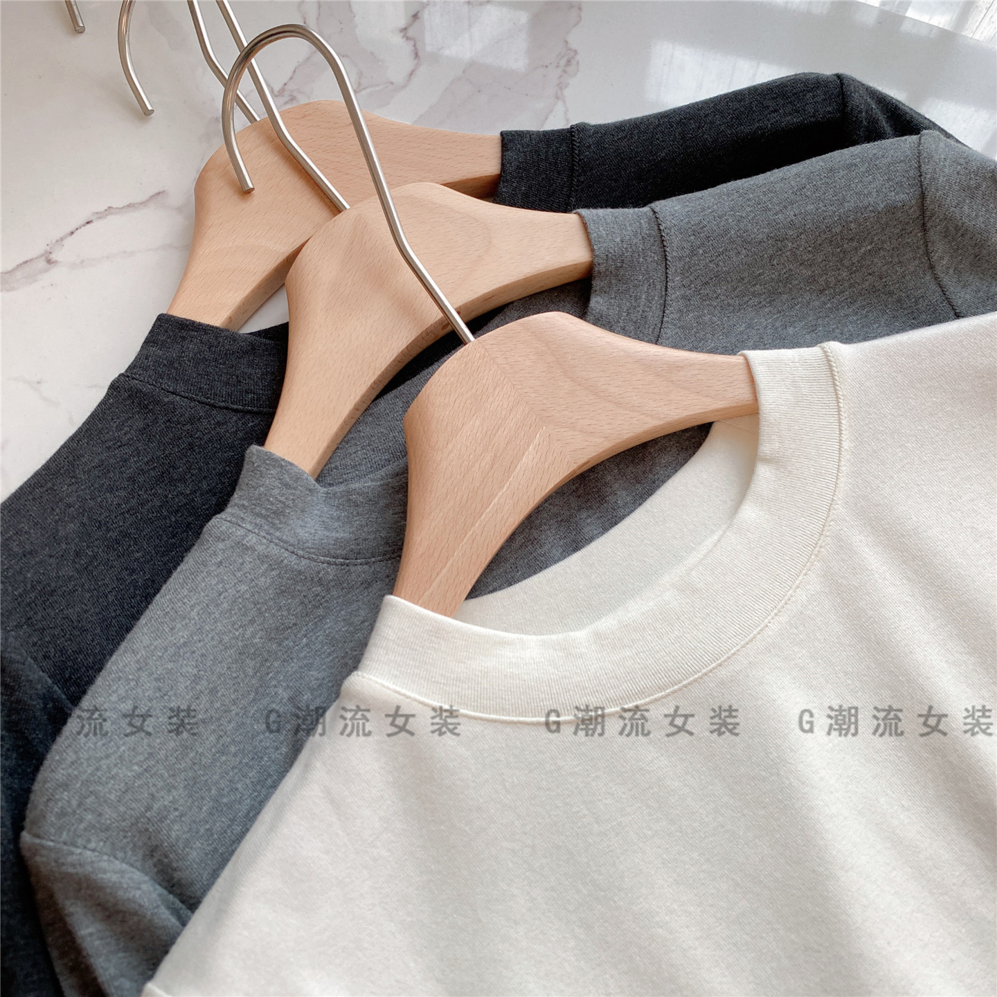 舒适柔软亲肤弹力修身纯色小圆领长袖打底衫T恤女款秋冬内搭叠穿