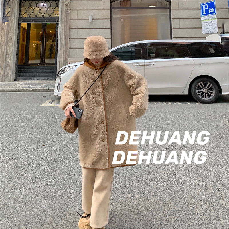 【5折】dehuang 焦糖休闲外套 帽子可拆卸100羊毛皮草