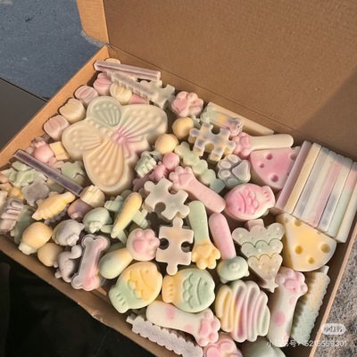 蜡网红爆款腊爆浆瓶夹心平蜡糖儿童糖果零 食皮批发