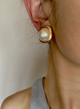 中古vintage珍珠马贝金色复古个性质感方圆形高级感夸张耳夹