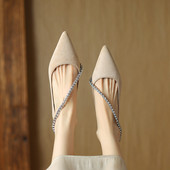 低跟单鞋 女41一43尖头法式 浅口粗跟绒面一字扣水钻春季 大码 女鞋