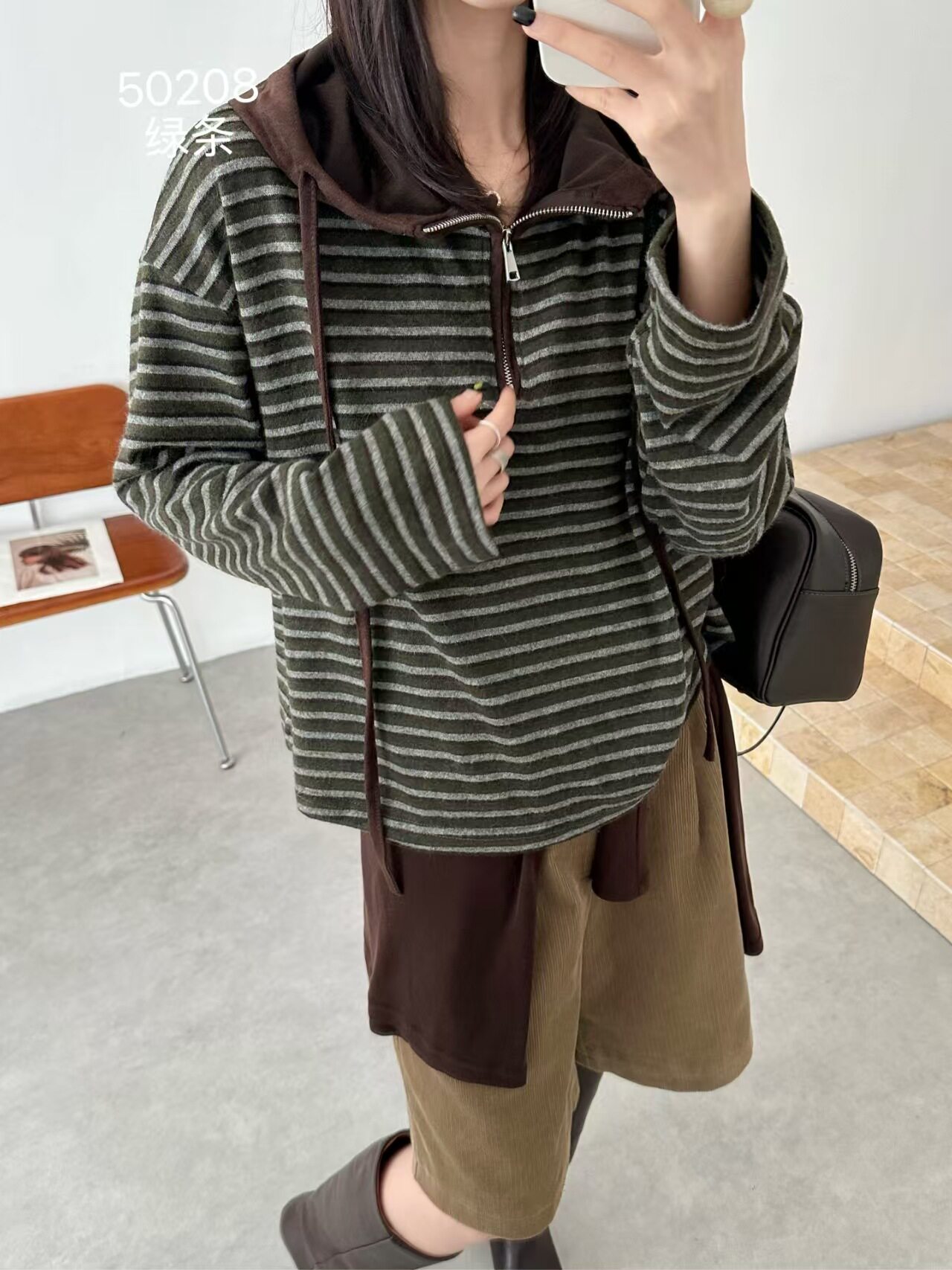 欧洲站2026秋季新韩版时尚连帽宽松显瘦百搭拼接条纹长袖卫衣女