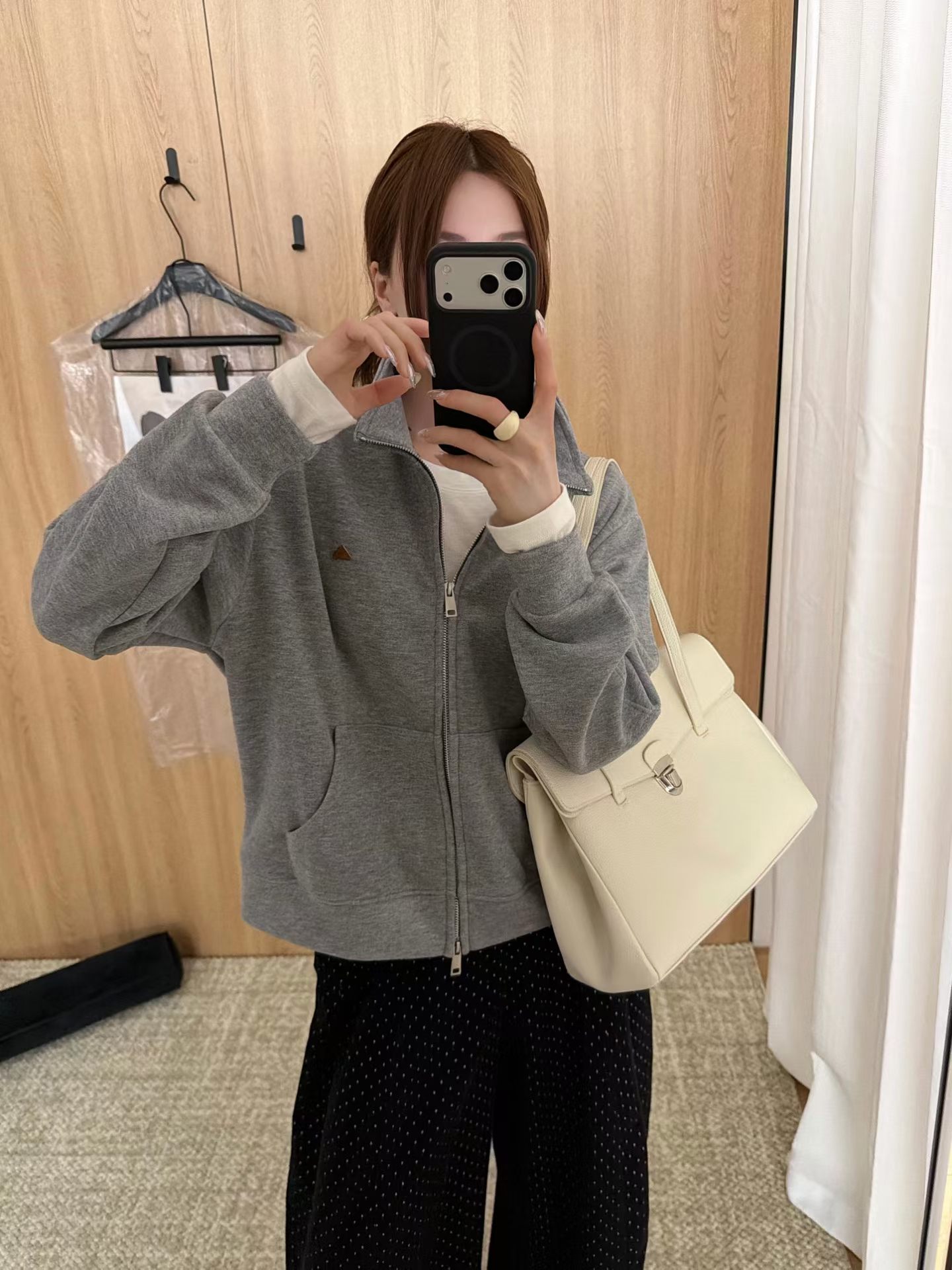 欧洲站2026秋季新韩版时尚立领宽松显瘦百搭长袖拉链卫衣女