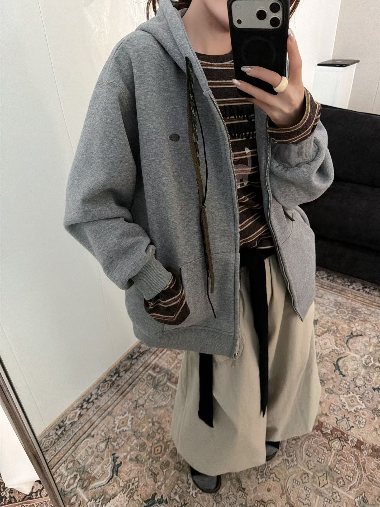 欧洲站2026秋季新韩版时尚连帽宽松显瘦百搭长袖拉链卫衣外套女