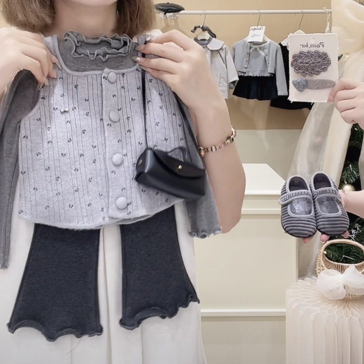 女童毛衣马甲套装2026春秋新款1岁宝宝洋气打底衫喇叭裤婴儿秋装3