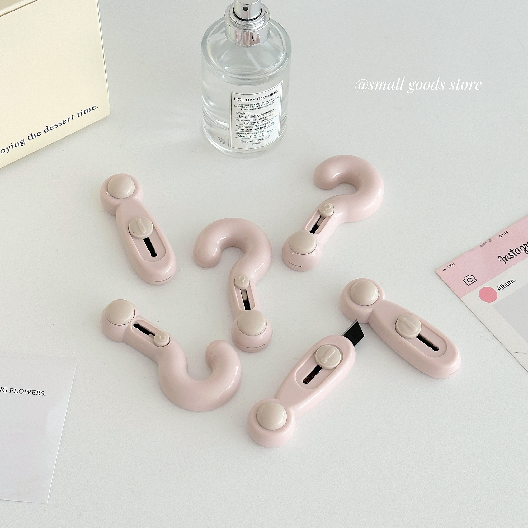 磁吸家用创意问号开箱刀