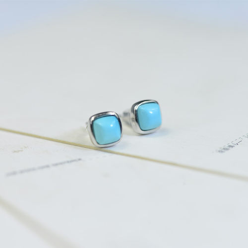 925纯银耳钉女简约小巧气质小众设计感高级防过敏天然原矿绿松石