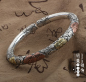 梅花 999银手镯女纯银手工錾刻开口立体梅花浮雕金箍棒足银情侣镯