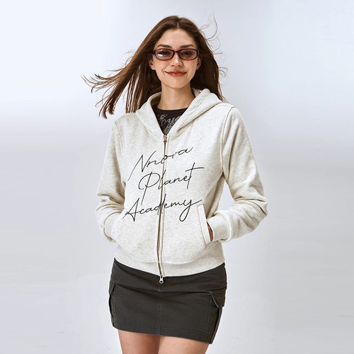 字母刺绣短款连帽卫衣开衫上衣