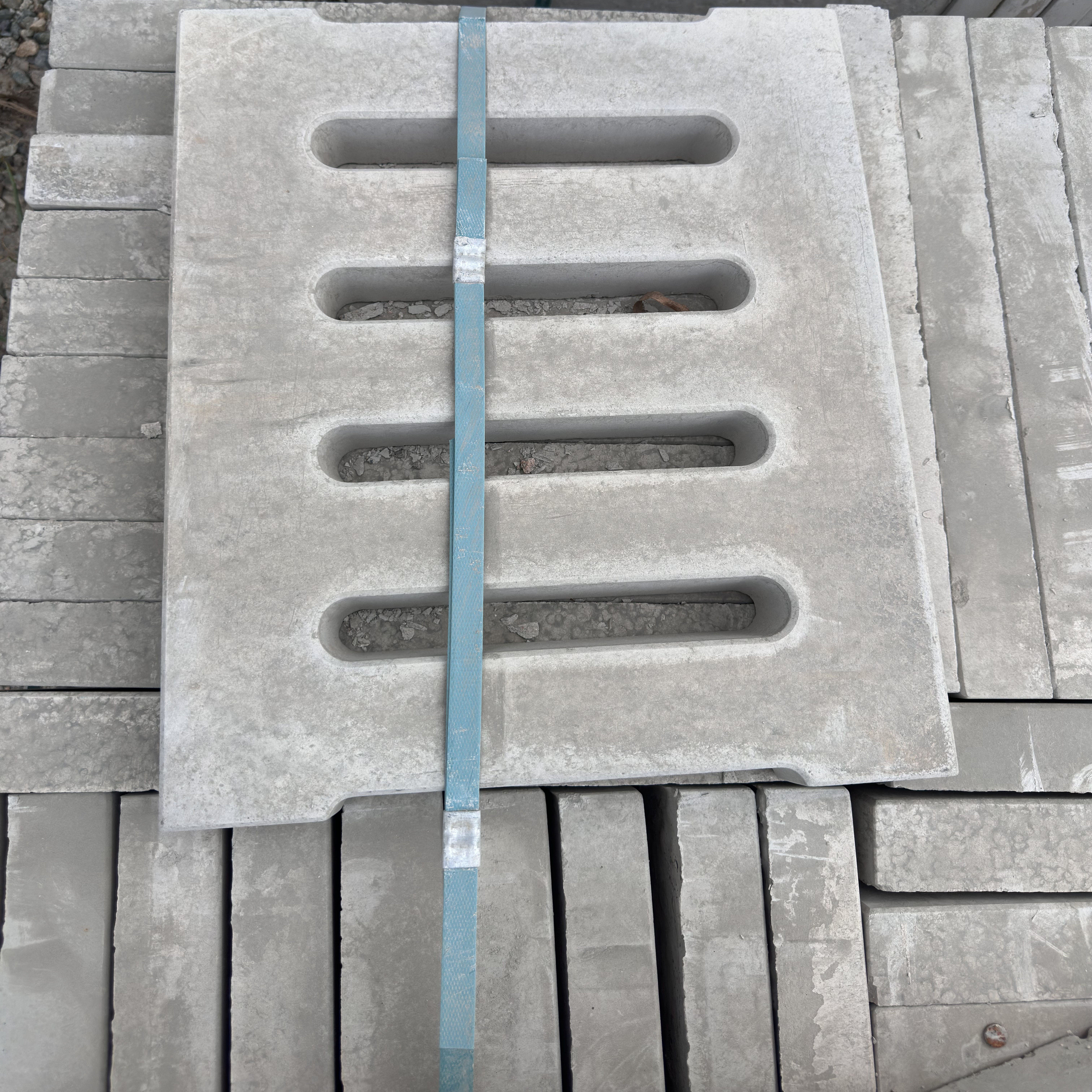 雨水口盖板水泥排水沟盖板雨水篦子水泥盖板多孔排水排污广东现货,基础建材,排水沟槽/盖板,淘宝优惠券,粉丝福利购,淘宝优惠卷