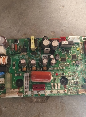 适用日立空调电脑板风机板 H7B02173A