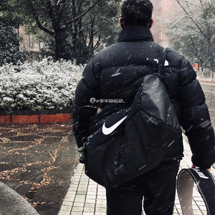 耐克NIKE BA5957 运动训练中号容量干湿分离健身单肩包拎包CK0939