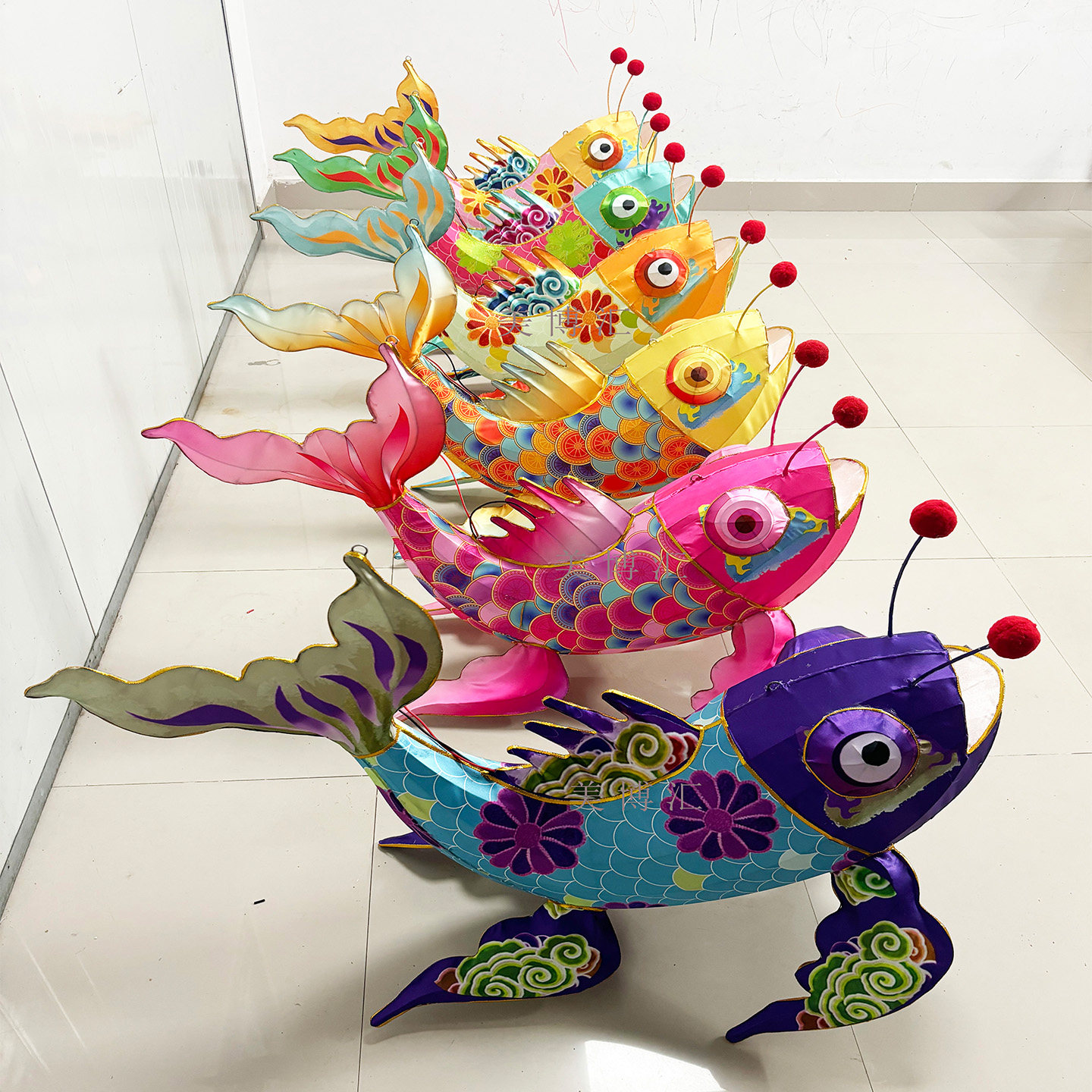 中秋春节发光绸缎新年中秋鱼花灯