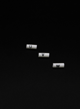机柜用U V W号码管电工标识标记电线号套管PVC梅花管三相电源线