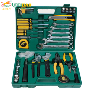 家用工具组合套装家用五金工具箱木工机修电工维修工具套装