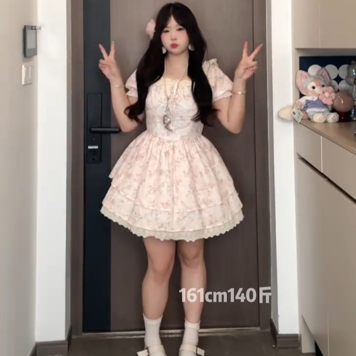大码甜美方领碎花连衣裙女夏胖mm显瘦收腰公主蛋糕裙绝美蓬蓬短裙