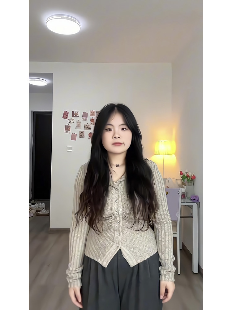 플러스 사이즈 지방 MM 가을 겨울 여성을위한 순수한 욕망 라펠 내부 바닥 스웨터 2024 새로운 불규칙한 싱글 브레스트 카디건