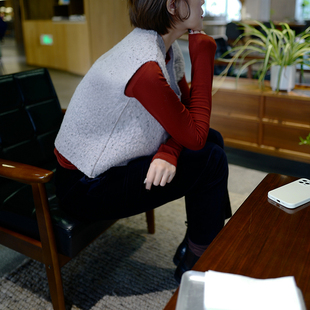 【红欲暮】黑桃园半高领简约显瘦柔软丝毛弹力圆领打底衫 T287