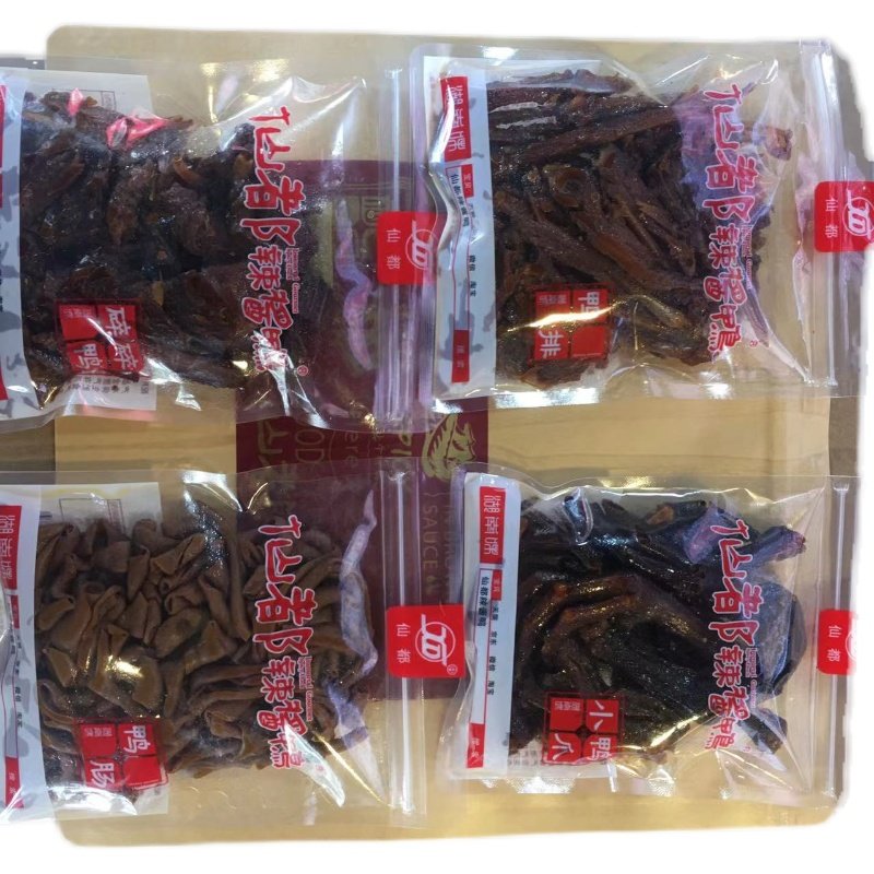 仙都辣酱鸭湖南卤味鸭排碎碎鸭小鸭爪鸭肠组合正宗醴陵特产零食
