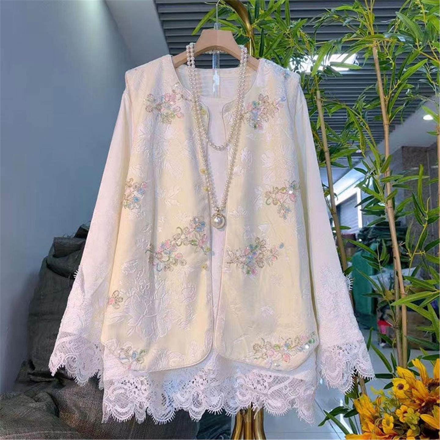 新中式大码女装轻奢国潮风丝绒亮片盘扣马甲蕾丝边小衫显瘦两件套