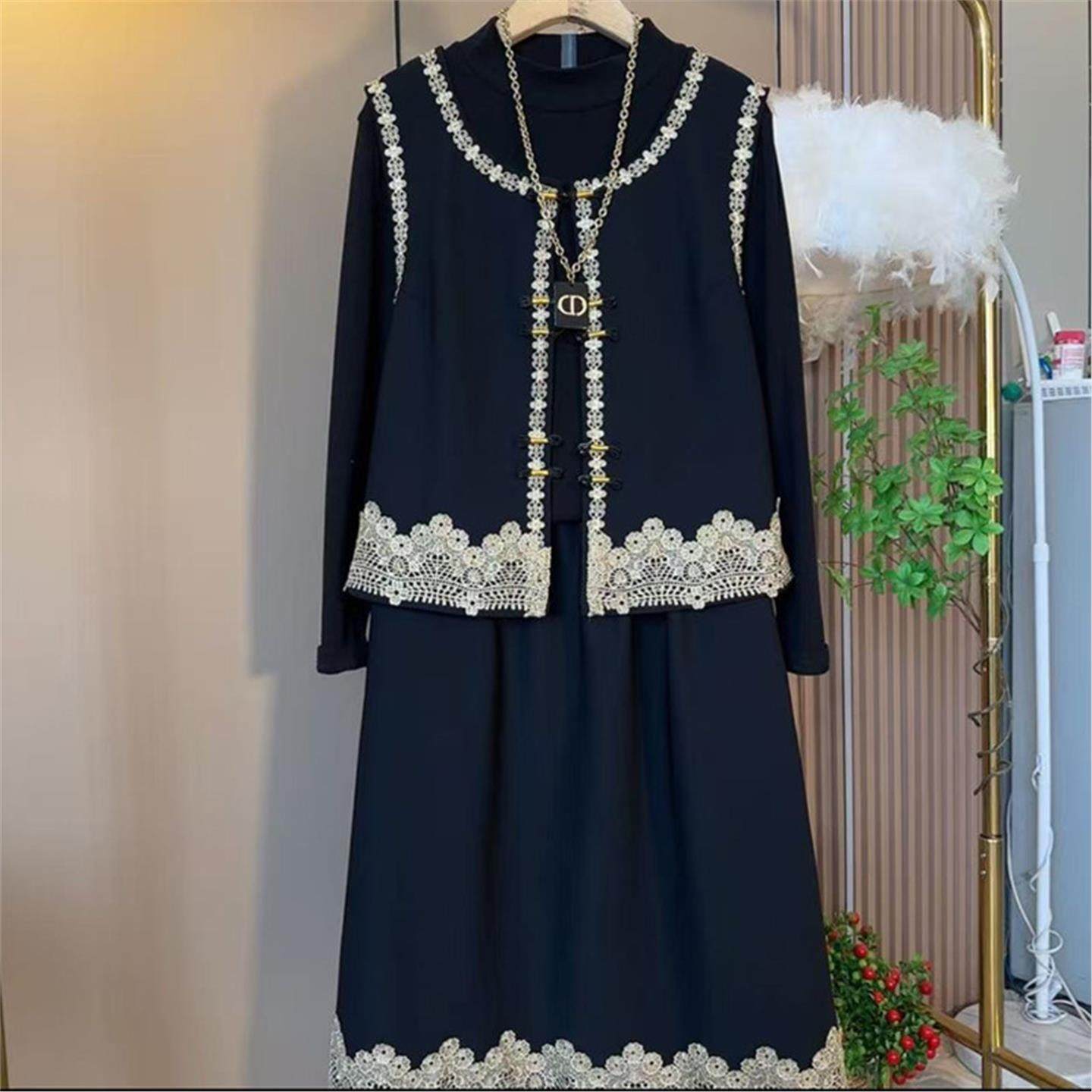 大码女装春季新款小香风蕾丝拼接三件套女韩版A字裙高级感套装潮,女装/女士精品,大码套装,淘宝优惠券,粉丝福利购,淘宝优惠卷